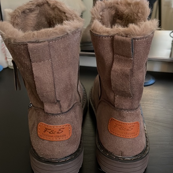 Winter boots - Picture 8 of 8